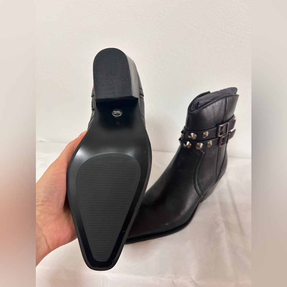 NWT Zara LEATHER STRAP COWBOY ANKLE BOOTS - Picture 9 of 10